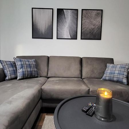 Apartments Spring Cacak Luaran gambar