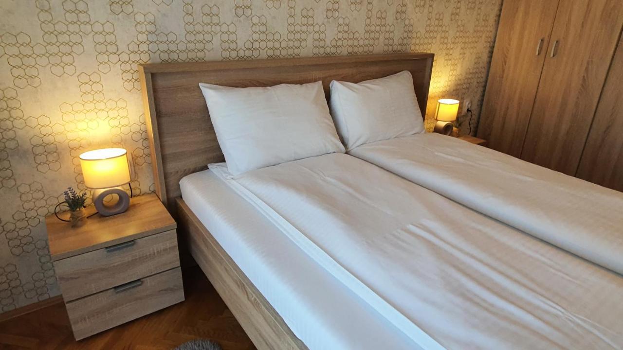 Apartments Spring Cacak Luaran gambar