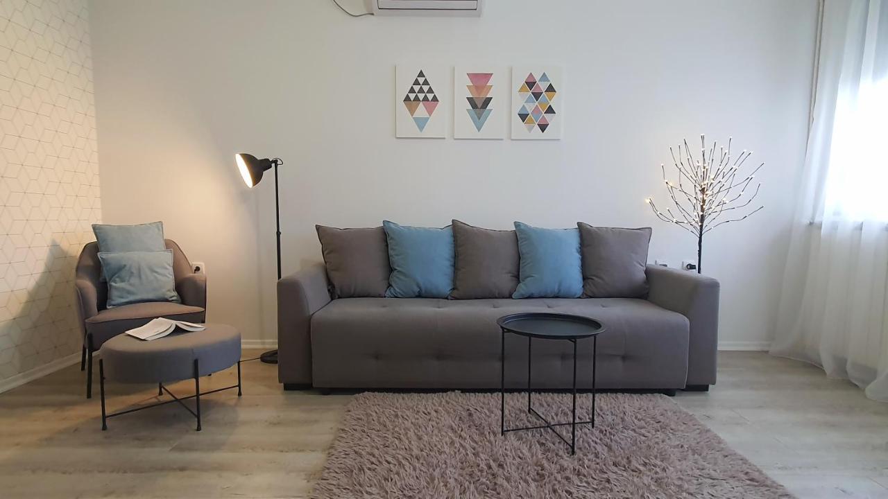 Apartments Spring Cacak Luaran gambar