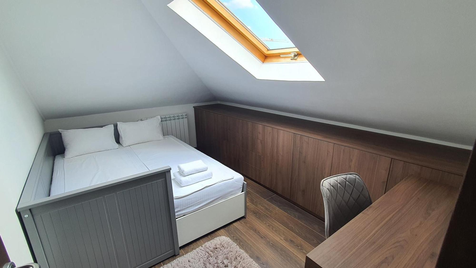 Apartments Spring Cacak Bilik gambar